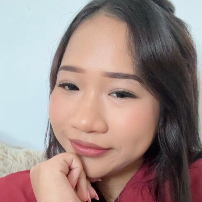 Babysitter in Singapore Island: Sabrina