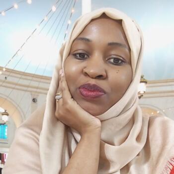 Babysitter in Doha: Humaima