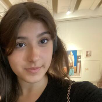 Babysitter in Be’er Ya‘aqov: אלה