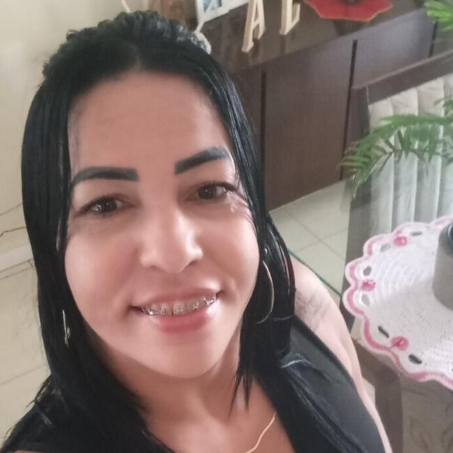 Babysitter in Itaboraí: Amanda