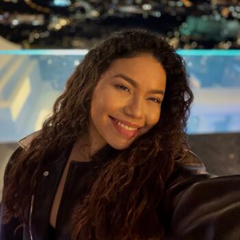 Babysitter in Rivas-Vaciamadrid: Nazaret Vanessa