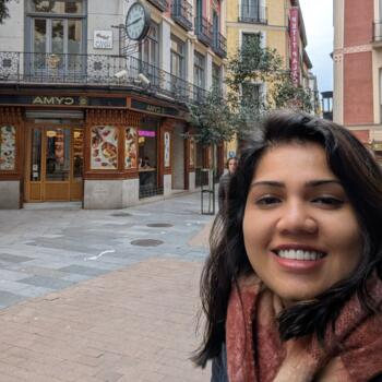 Babysitting job in Redhill: babysitting job Aeshwrya