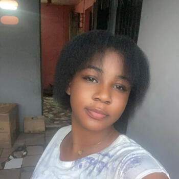 Nanny in Abidjan: Rébecca