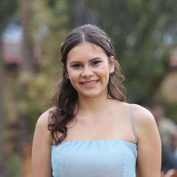 Babá em Senador Canedo: Evellyn Martins