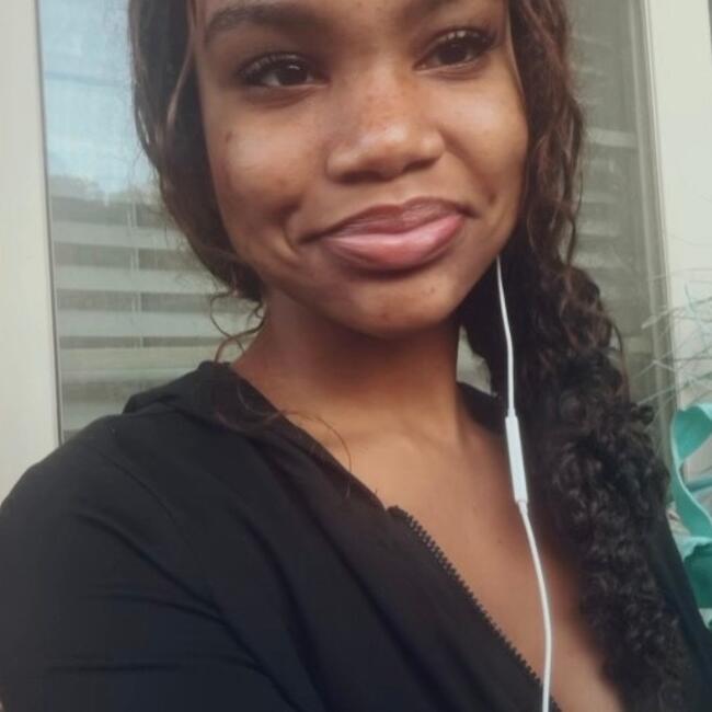 Babysitter in Union City (Georgia): Accalia