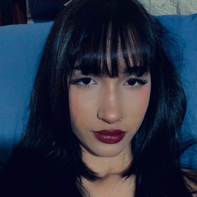 Babysitter in Uberlândia: Ana