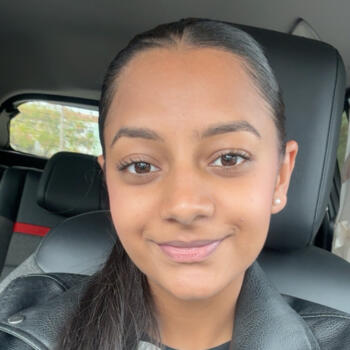 Babysitter em Seixal: Qurratul-ayn