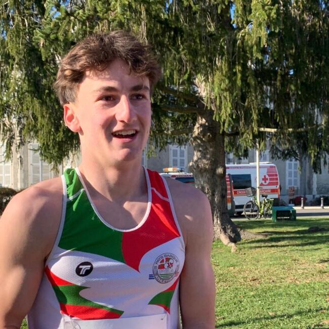 Babysitter in Ahetze: Paco