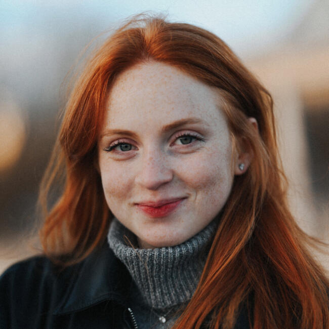 Babysitter in Saint-Denis: Crina