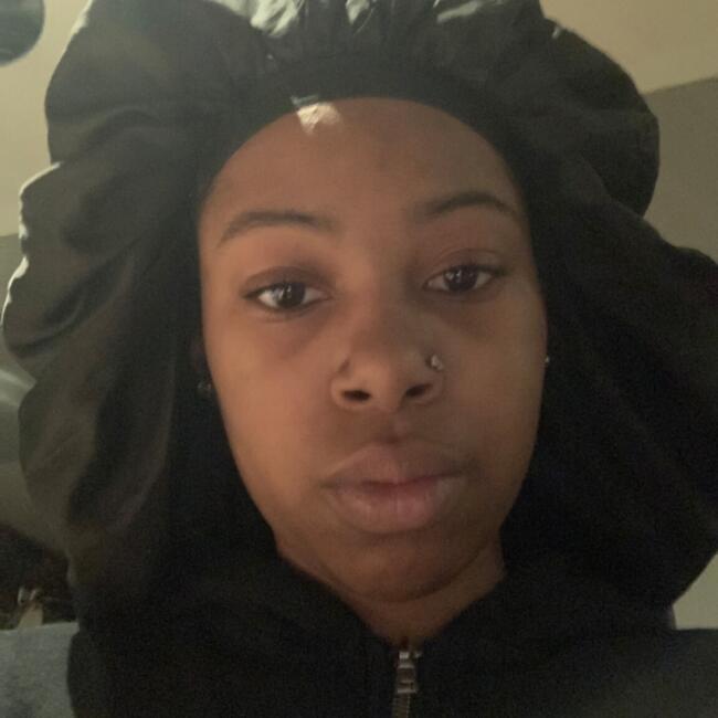 Baby-sitter in Woodstock: Simone