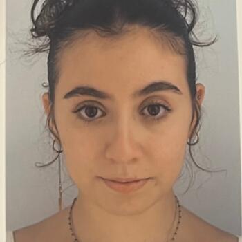Baby-sitter à Grenoble: Lena