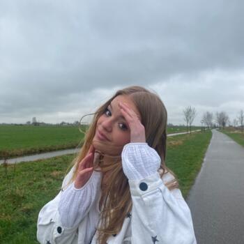 Babysitter in Bodegraven: Julie
