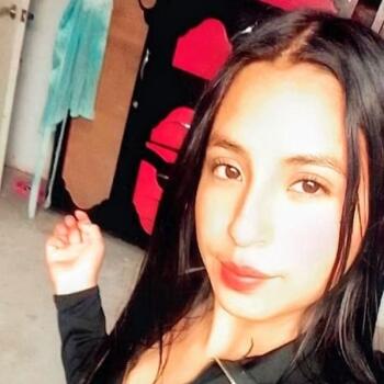 Babysitter in Pasto: Karen