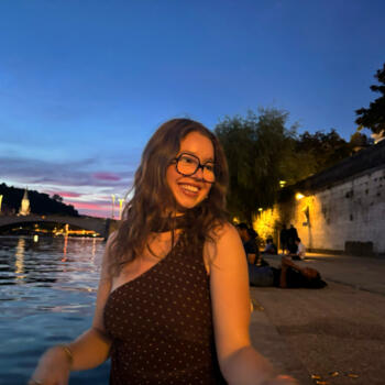 Babysitter in Lyon: Clara