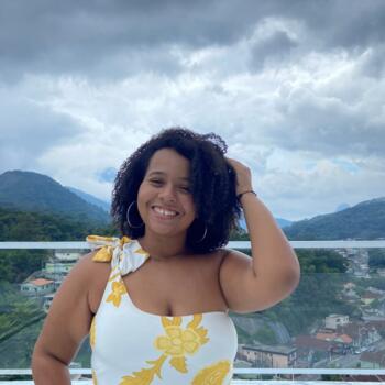 Babysitter Magé: Ágatha