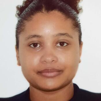 Babysitter Loures: Teresa