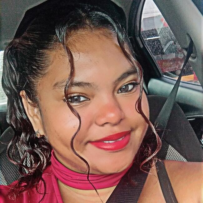 Niñera en Quebrada Bonita Adentro: VANNESA