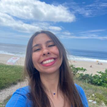 Babysitter in Aveiro: Liana