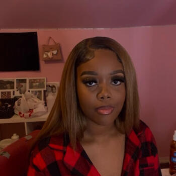Babysitter Deer Park (New York): Naomi