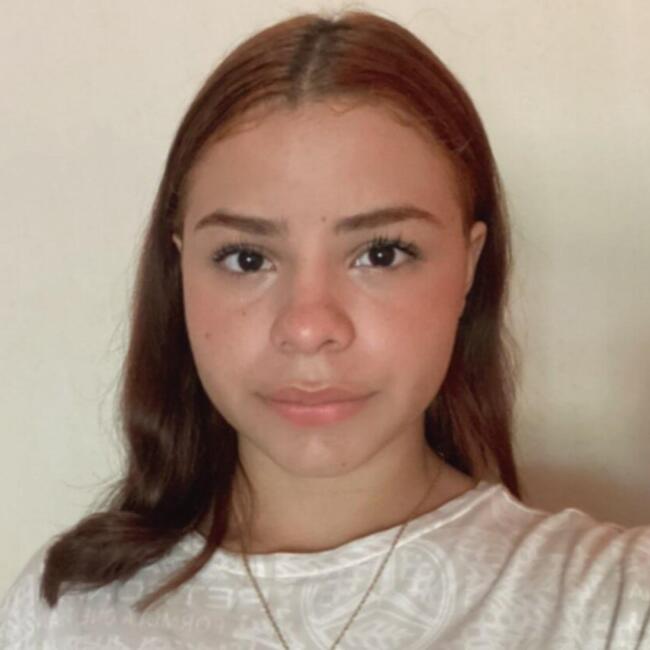 Babysitter in Panama City: Ana Victoria