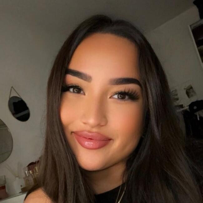 位於不来梅的臨時保母: Ilayda