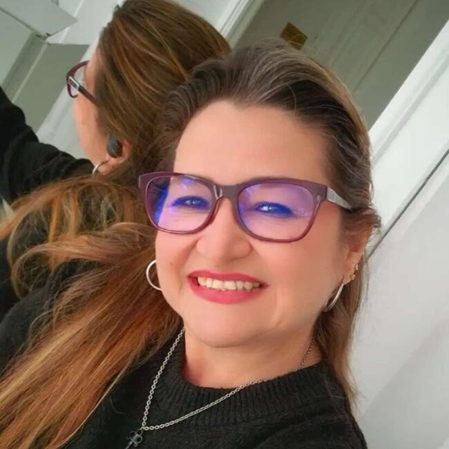 Babysitter in Savosa: Roxanna