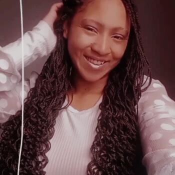 Babysitter in Osasco: Leticia