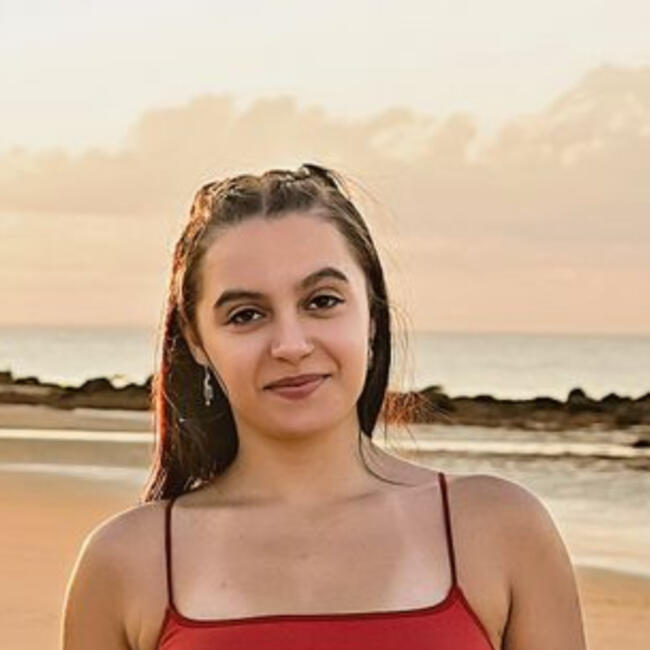 Niñera en Santuit: Melissa