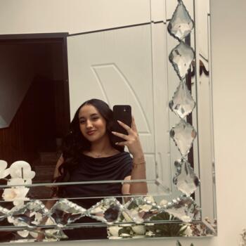 Babysitter a Fornovo di Taro: Aya