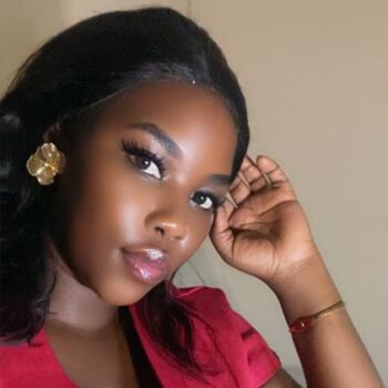 Nanny in Umm al-Quwain: Latifah