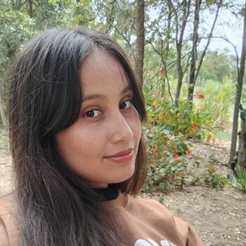 Babysitter in Guarujá: Pamela