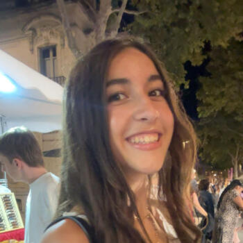 Babysitter Salon-de-Provence: Mallaury