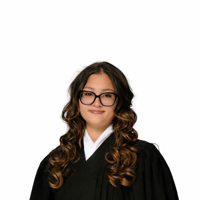 Babysitter in Laval: Thea Najm
