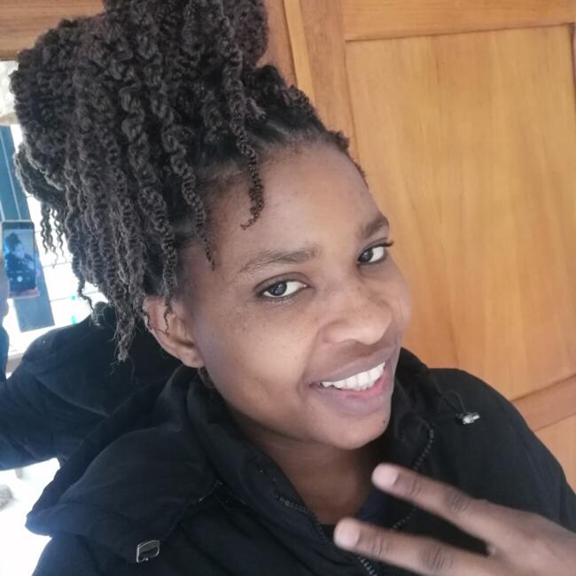 Babysitter in Cape Town: Sharon