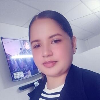 Babysitter in Guayaquil: B