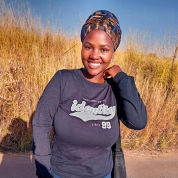 Babysitter in Pretoria: Zanele Ester