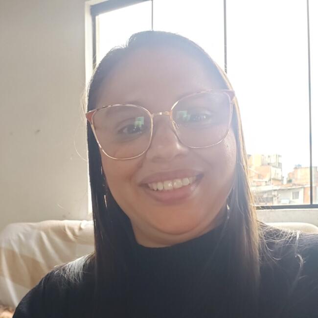 Babysitter in São Paulo (São Paulo): Adriana