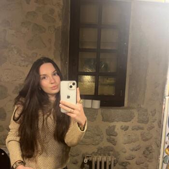 Babysitter in Condom: Maylis