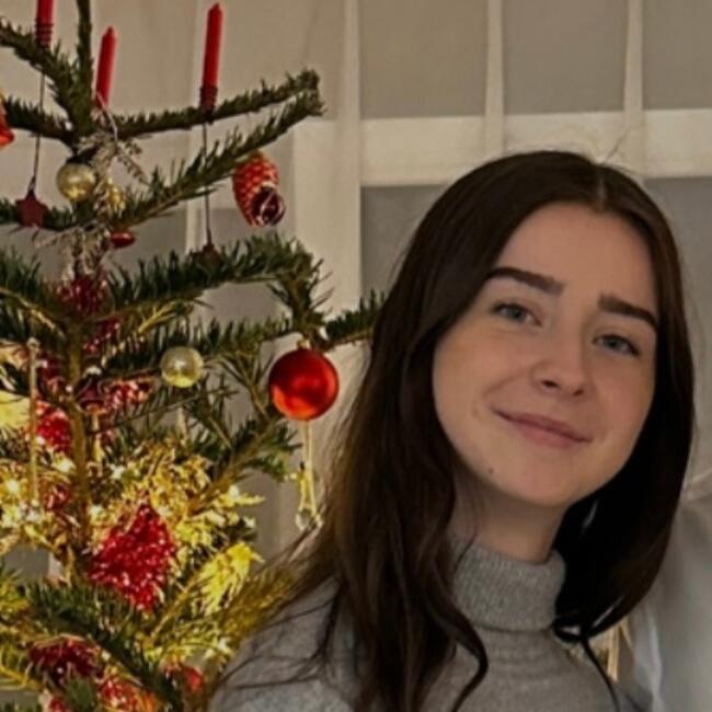 Babysitter in Volketswil: Luana