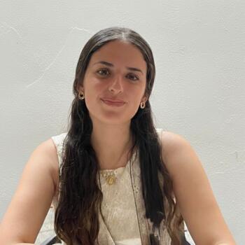 Babysitter in Gijón: Sara