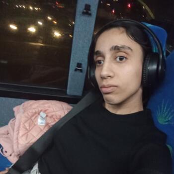 Babysitter in Beersheba: מעיין