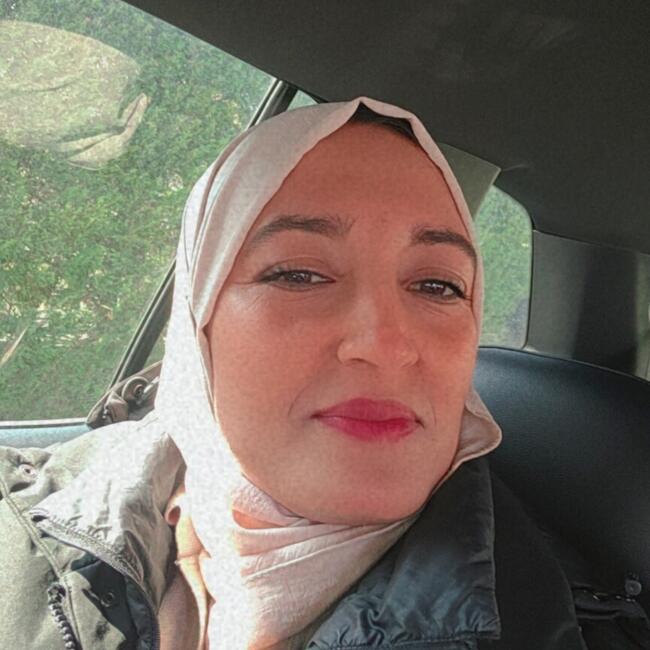 Babysitter in Vénissieux: Amal