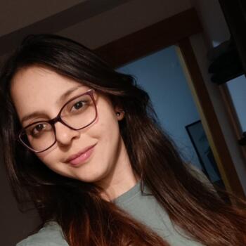 Babysitter in Porto: Valentina