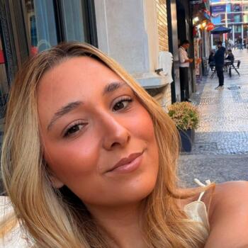 Babysitter in Gardanne: Ines