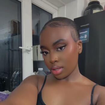 Babysitter in London: Georgina