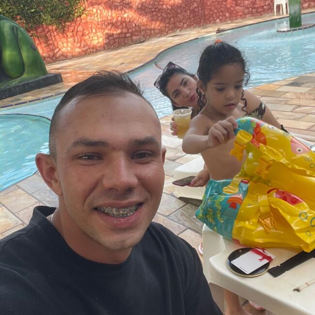 Babysitting job in Caldas Novas: Victor