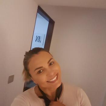 Babysitter Cascais: Nivia