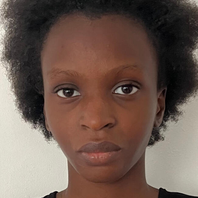 Babysitter in Décines-Charpieu: Massaro