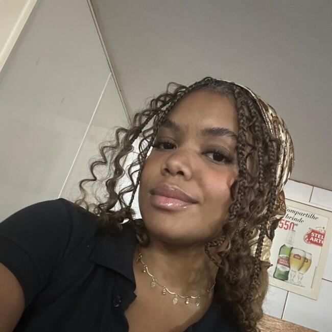 Babá em Rio de Janeiro: Yasmin