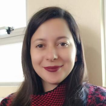 Babysitter in Biguaçu: Camila